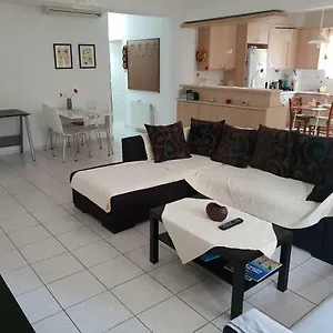 Spacious With Large Balcony Apartment Heraklion (Crete)